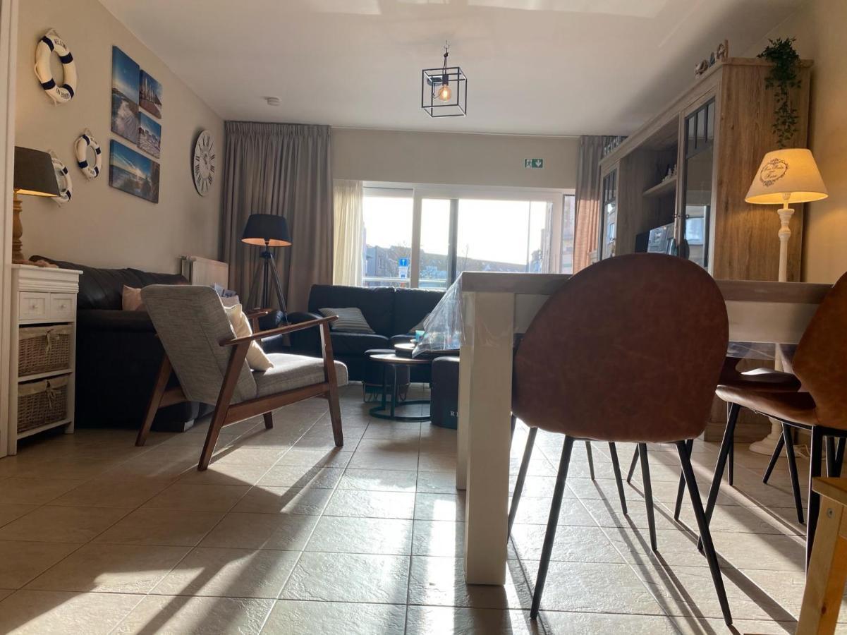 Apartmán Des Ambassadeurs Blankenberge Exteriér fotografie
